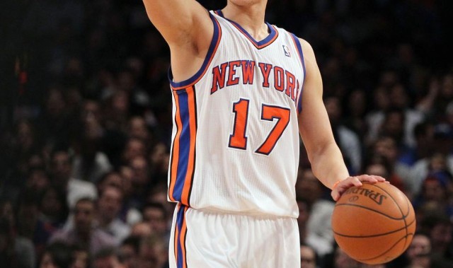 回顾林疯狂：对德隆砍25分开启 战科比轰38分&amp;amp;3分绝杀猛龙到高潮